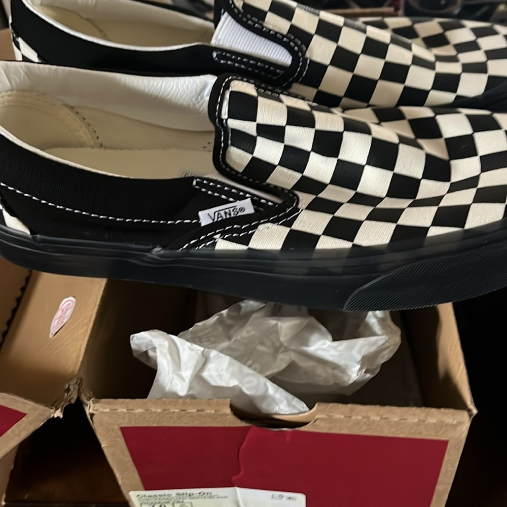 Classic vans Slip-On Checkerboard Slip-On Sneakers - Black & White